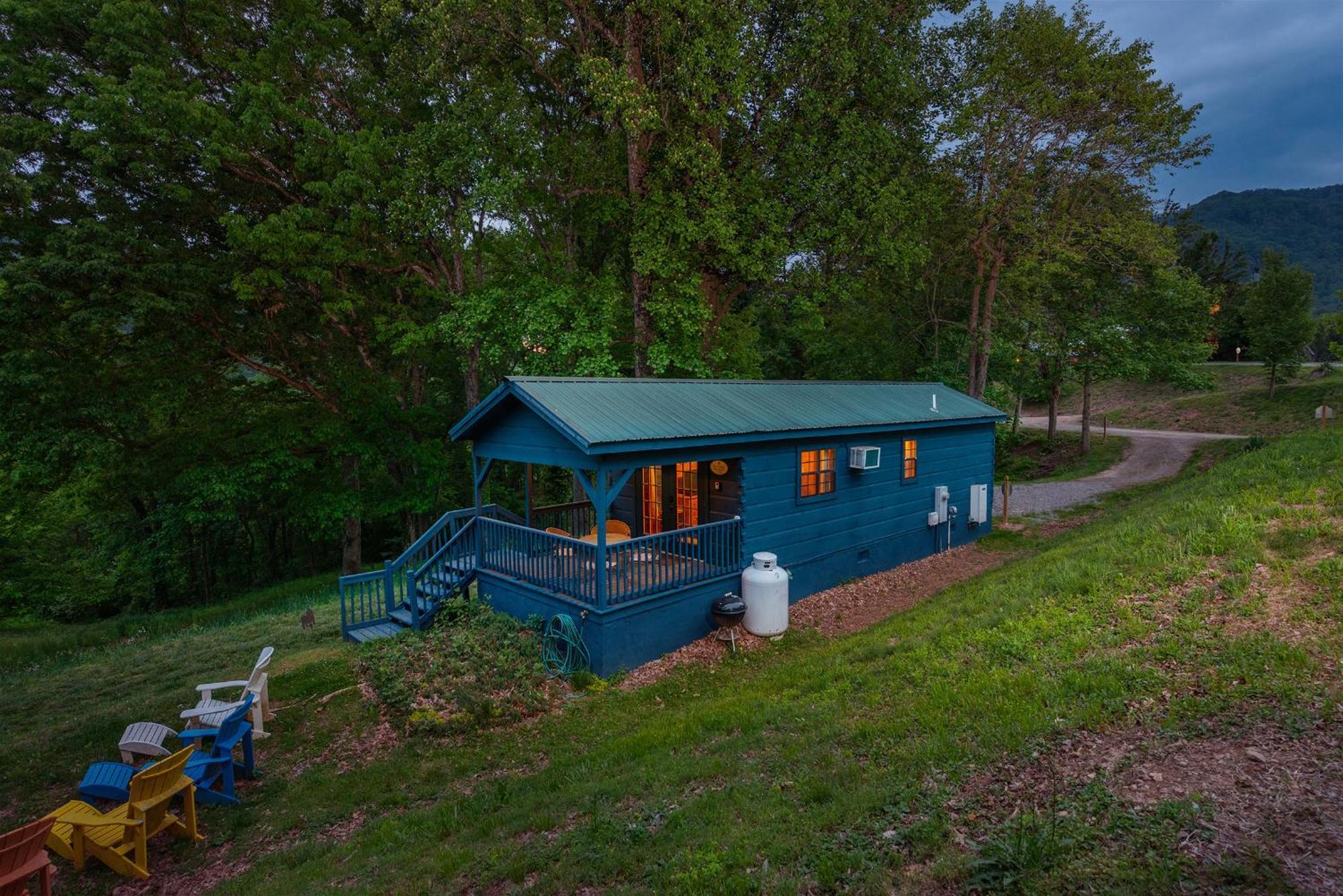 Engadine Inn And Cabins Candler Buitenkant foto
